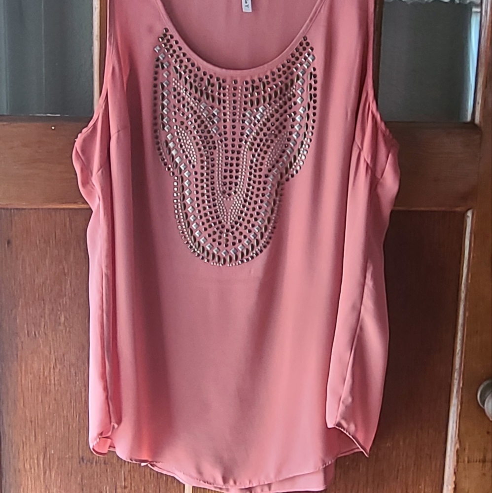 Maurices pink tank with metallic embellishments,size XXL